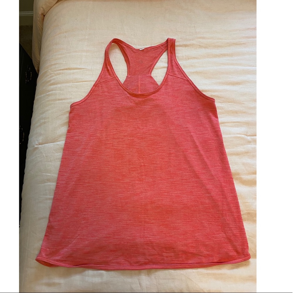 Lululemon Essentials Tank